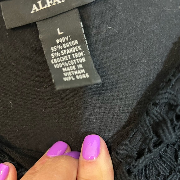 Tunic - Picture 2 of 2